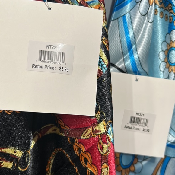 Set of 4 twillies protect your purse or fashion accessory retail $6 each NWT - Picture 3 of 3